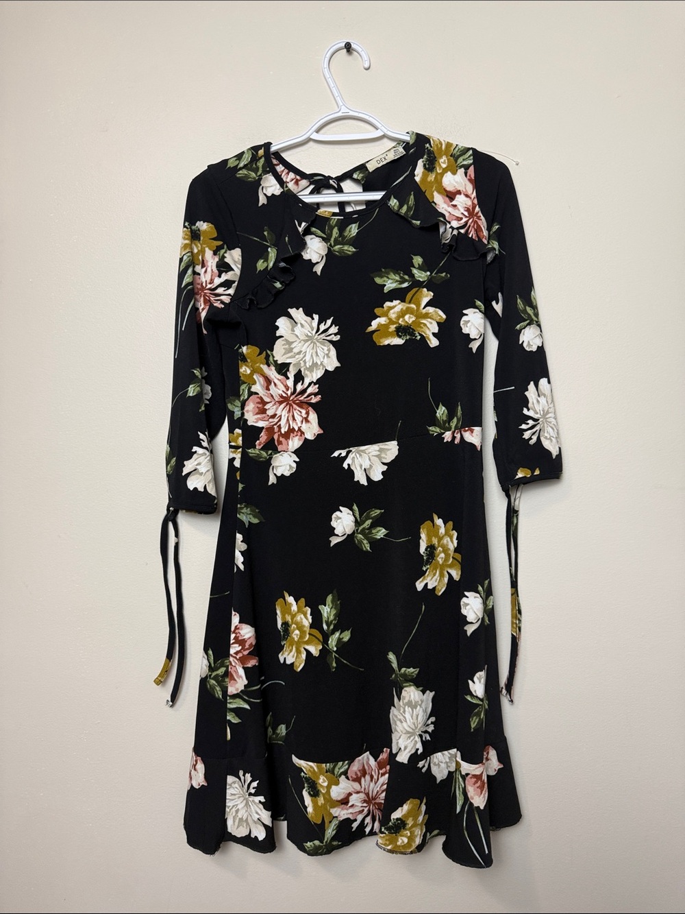 Dex Black Floral Midi Dress size S